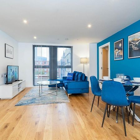 Maevela Apartments - Luxury Broad St Apartment - 2 Bed, 2 Bath - City Centre/Cube/Mailbox - With Underground Parking ✓- L Shape Sofa, Large 50 Inch Smart Tv With Free Netflix & Wifi Birmingham Exterior photo